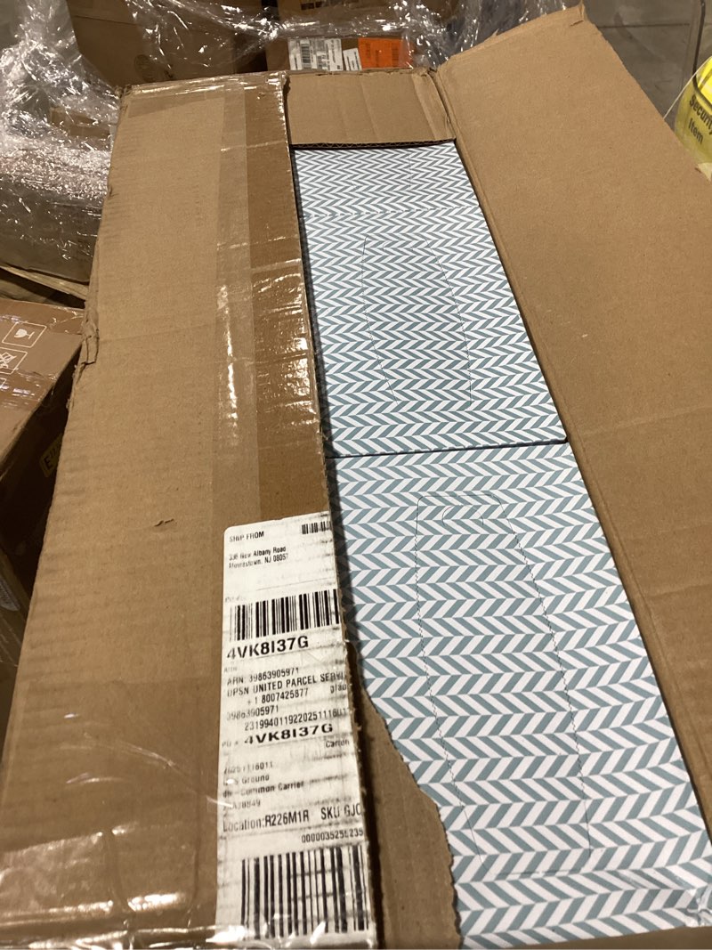 Condition photo showing New/Like New for Genuine Joe Facial Tissue, 7.9" x 7.5", 2-Ply, 100 Sheets/Box, 30 Count White 1 Count (Pack of 30)
