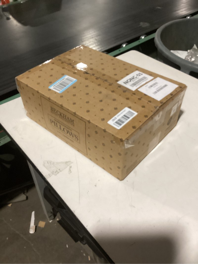 Condition photo showing New/Like New for Beckham Hotel Collection Bed Pillows Standard/Queen Size Set of 2 - Original Soft Down Alternative Pillow for Sleeping - Soft Support for Back, Stomach or Side Sleepers Queen / Standard White