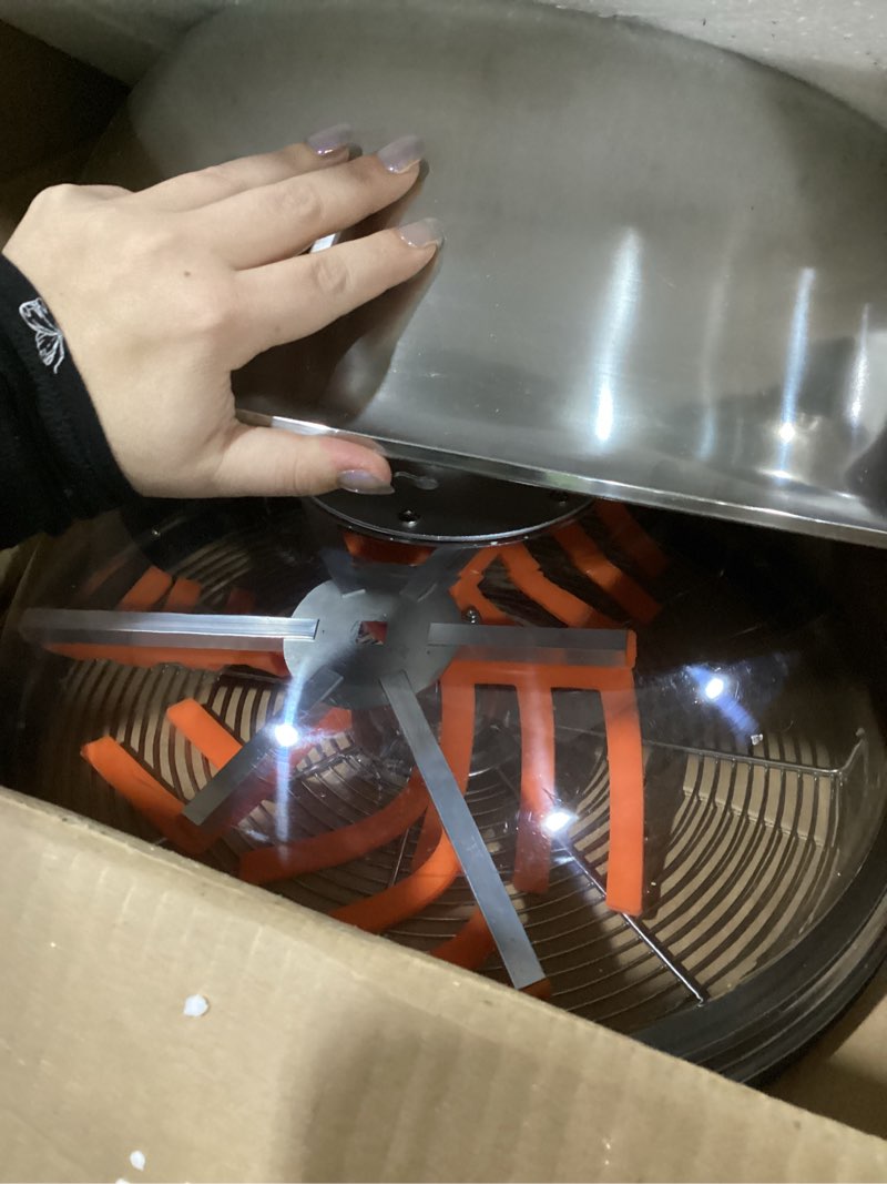 Condition photo showing As Is for VEVOR Leaf Bowl Trimmer, 19 in Trimmer with Sharp Stainless Steel Blades, Visual Cutting, Wet & Dry Hydroponic Cutting Machine, Twisted Spin Cut for Plants Leaves Buds Flowers 19inch Bowl-Shaped Leaf Trimmer Silver