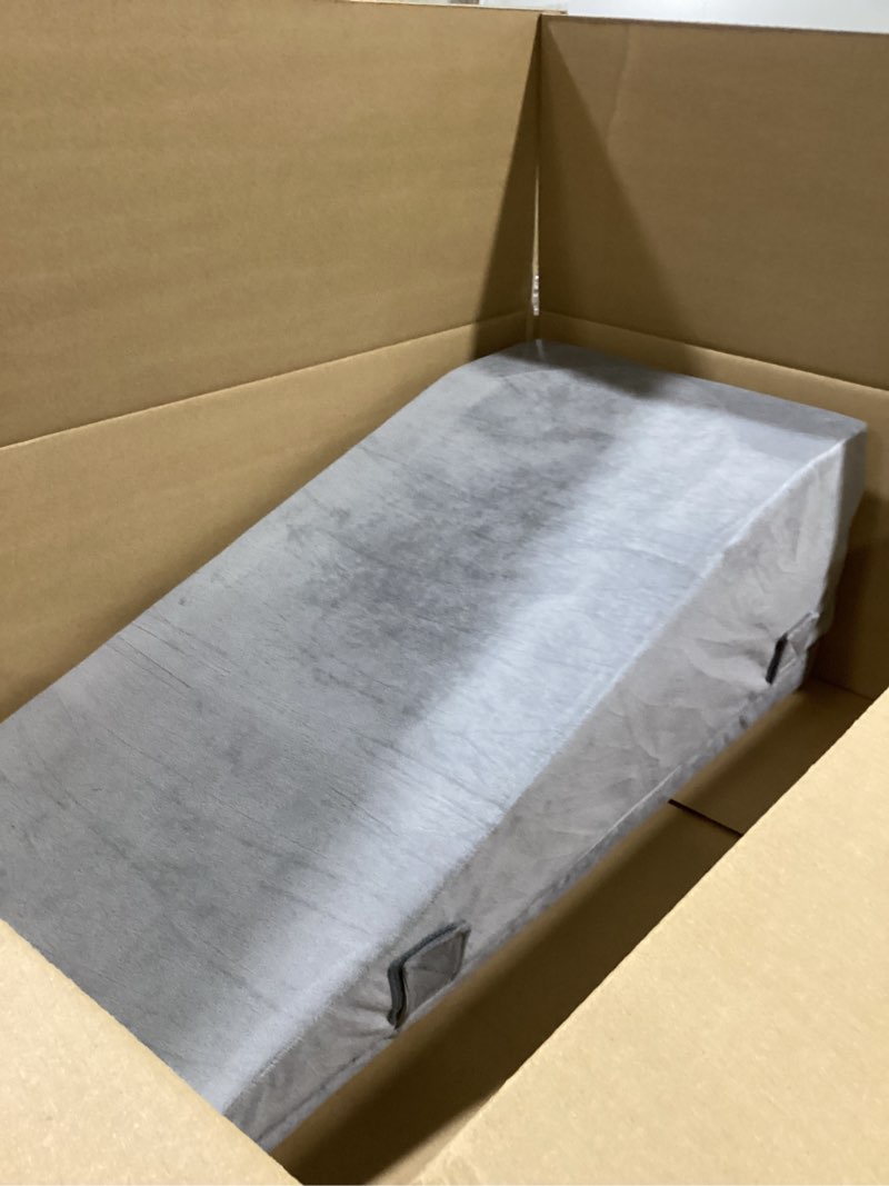 Condition photo showing Good Condition for ROYALAY Leg Elevation Pillows for After Surgery, Adjustable Height Knee Surgery Recovery Equipment, Knee Replacement Recovery Aids for Hip Ankle Pain Relief Patent Pending, Single Leg 29.5inx13inx10in