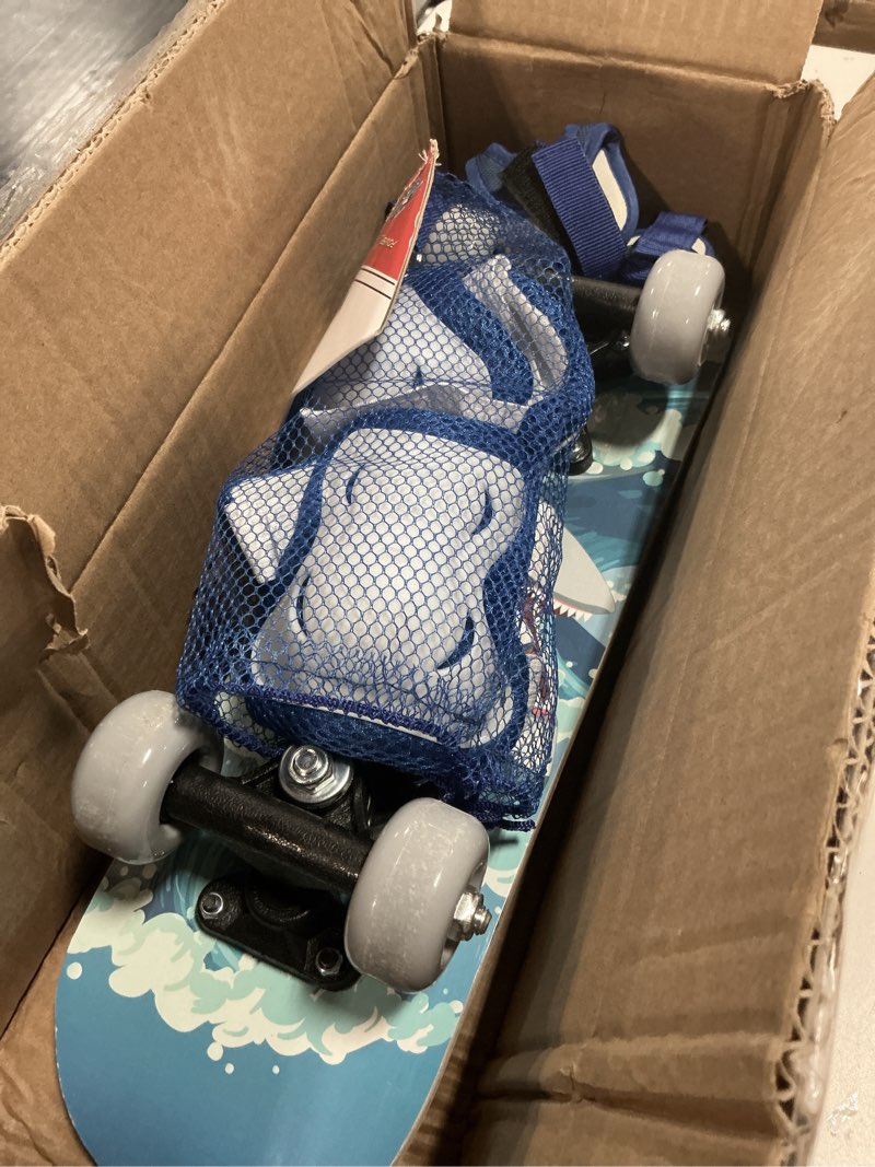 Condition photo showing Good Condition for honoson 7 pcs skateboard for toddlers beginners knee elbow pads wrist guards gear set age 2-5 kids 17 x 5'' shark