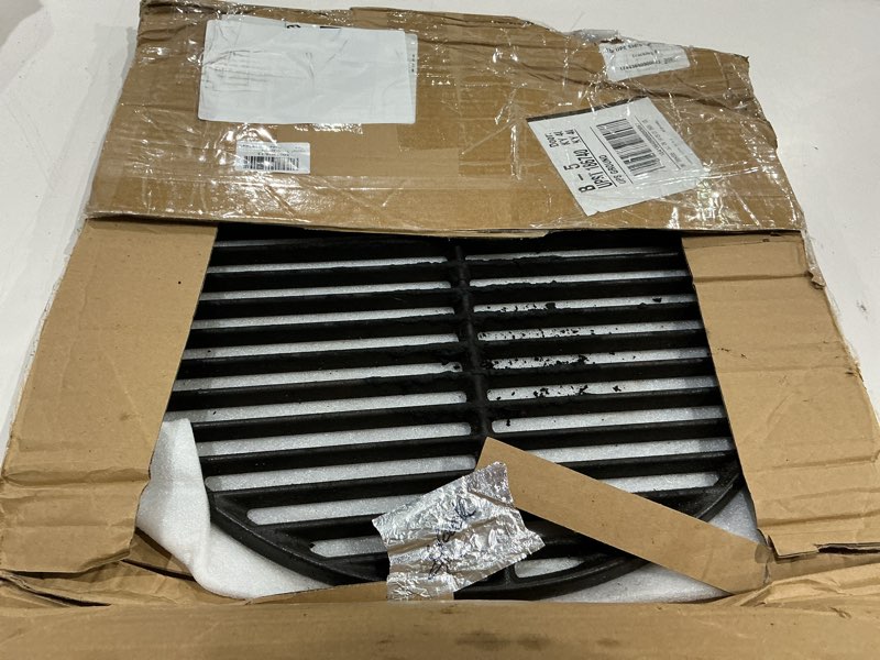 Condition photo showing As Is for gassaf 18 3/16" cast iron cooking grate replacement for large big green egg, kamado joe classic, vision grill vgkss-cc2, b-11n1a1-y2a