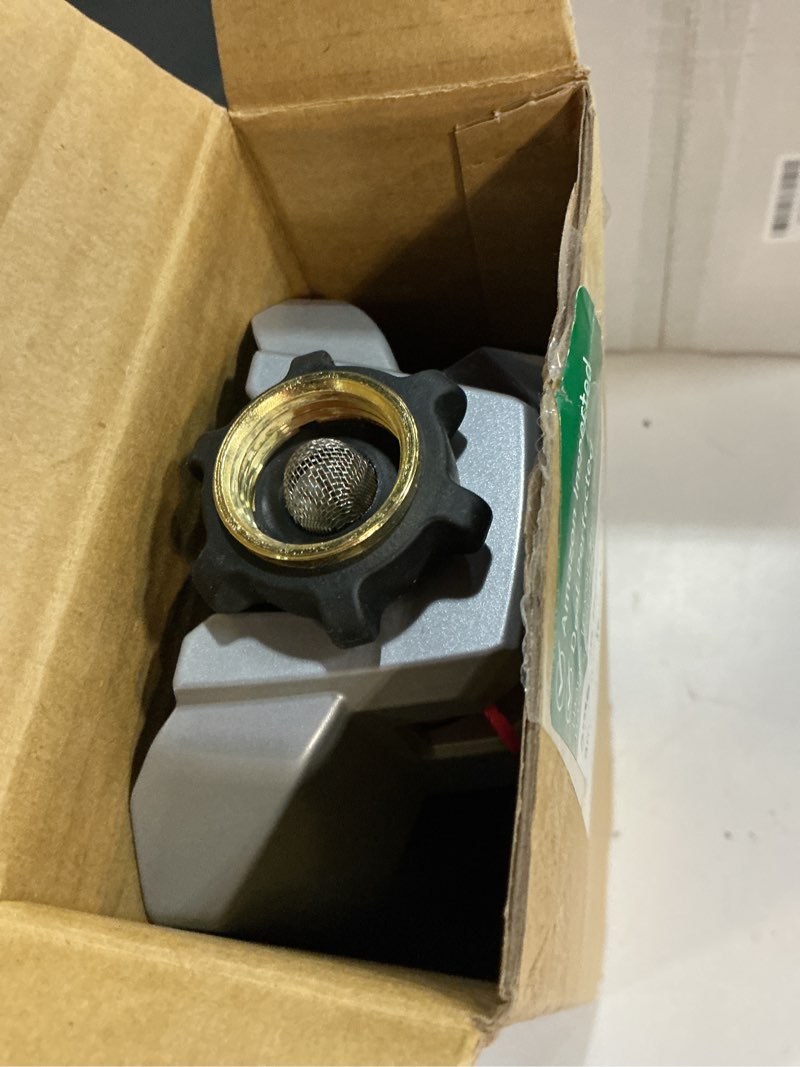 Condition photo showing Good Condition for eden 94110 heavy-duty metal oscillating sprinkler | covers up to 3,315 sq. ft., 18 precision nozzles, adjustable range, turbo drive motor, quick connect bundle 18 nozzles metal with range control