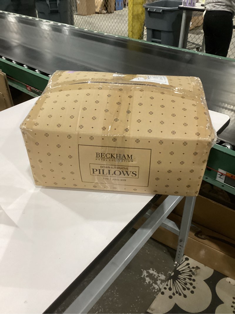 Condition photo showing New/Like New for Beckham Hotel Collection Bed Pillows King Size Set of 2 - Down Alternative Pillow for Back, Stomach or Side Sleepers King White