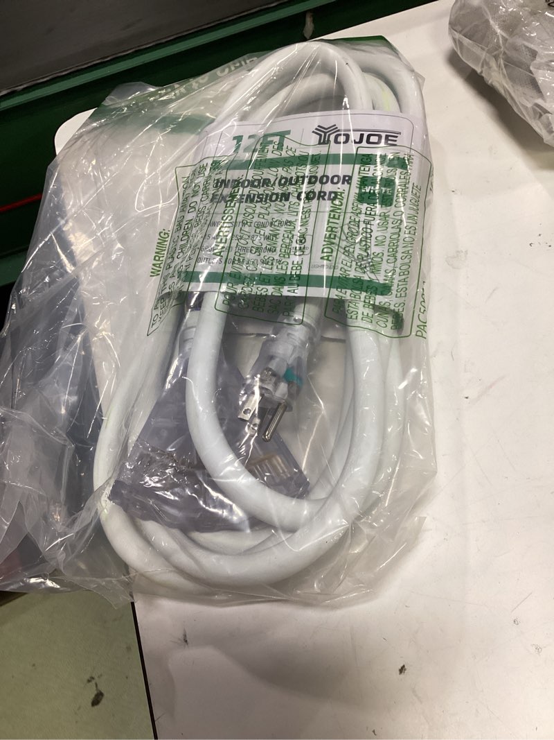 Condition photo showing Good Condition for yojoe 12ft white 3-outlet indoor/outdoor extension cord with lighted end, 10 gauge sjtw heavy duty, 