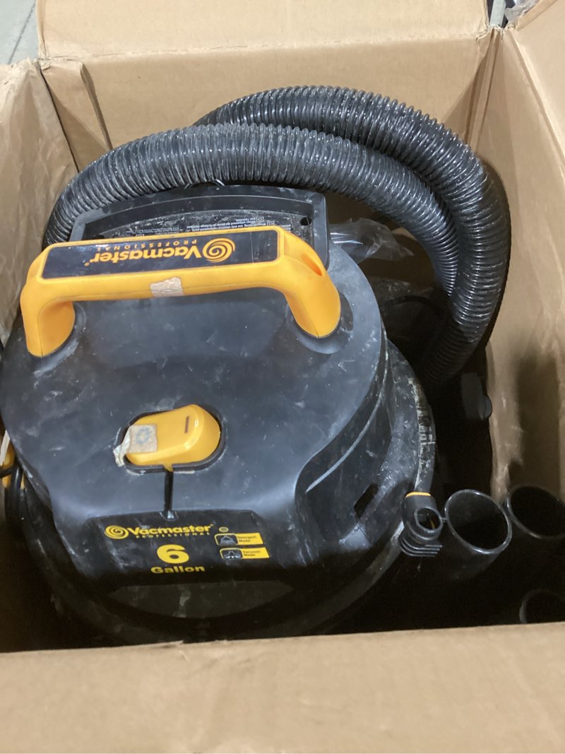 Condition photo showing As Is for vacmaster vk609pfr 0201 6 gallon 5.5 peak hp 3-in-1 wet/dry/upholstery shampoo vacuum cleaner