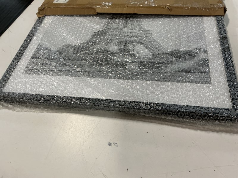 Condition photo showing Good Condition for upsimples 18x24 picture frame, display pictures 16x20 with mat or 18 x 24 without, wall hanging poster frames, black, 1 pack