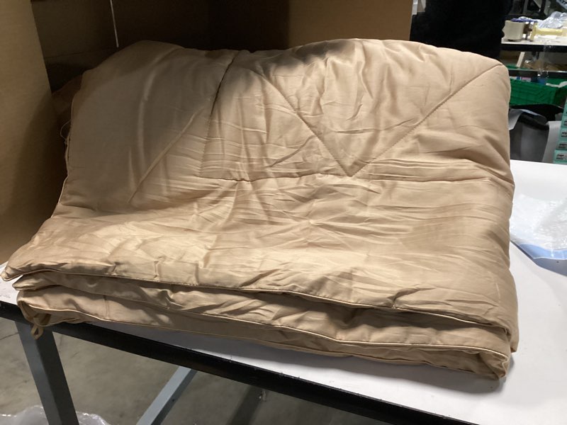 Condition photo showing Good Condition for Sonoma Goods For Life Enzyme Washed Down Alternative Blanket - Humus, King