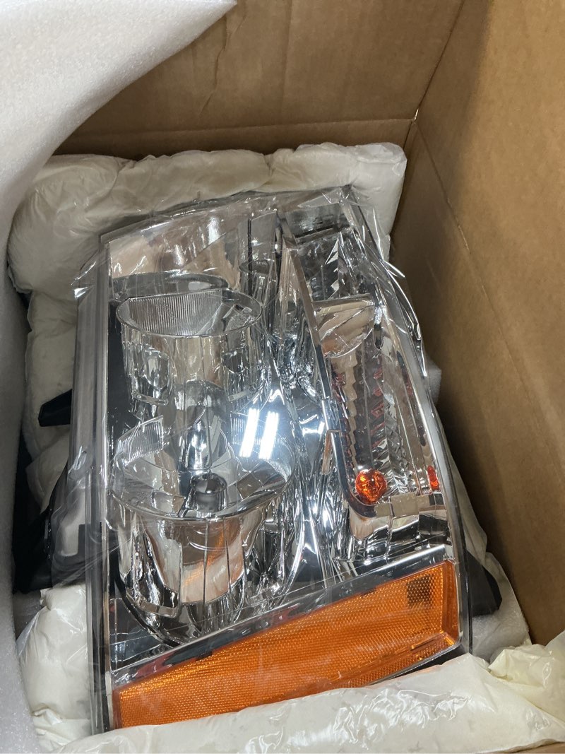 Condition photo showing Good Condition for SIMILAR Headlight Lamp Halogen Passenger Right Side