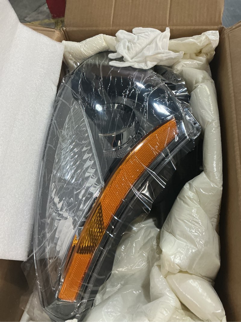 Condition photo showing New/Like New for headlights assembly for 2008-2013 nissan rogue/14-15 select black housing | replacement halogen oe style s sl sv sport amber reflector clear lens front headlamps,left driver and right passenger hand