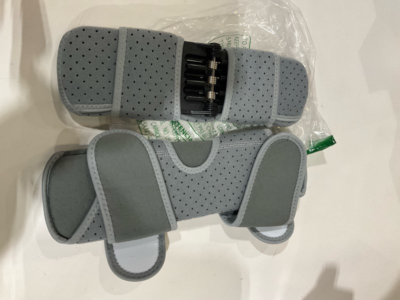 Condition photo showing Good Condition for Power Knee Brace Joint Support,Adjustable Knee Stabilizer Pads, Protective Gear Booster with Powerful Springs for Men/Women weak Legs, Arthritis, Meniscus Tear Pain