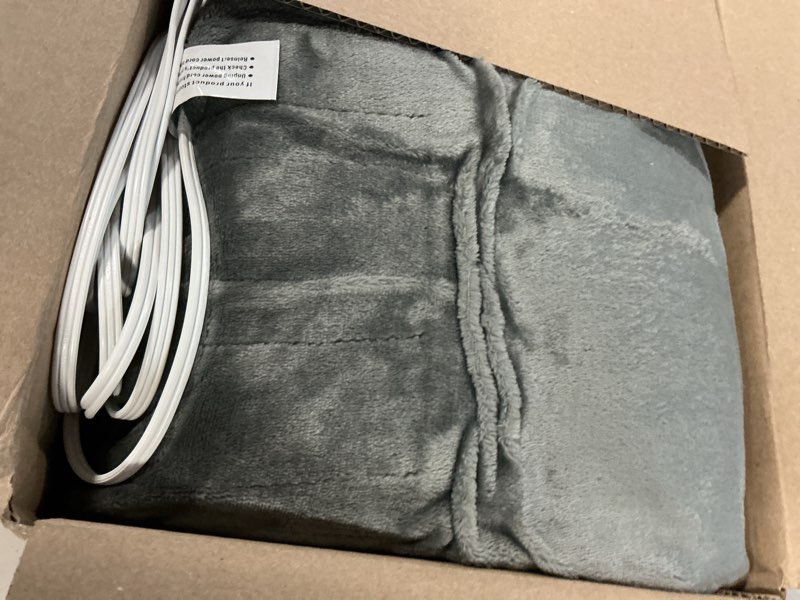 Condition photo showing As Is for Electric Blanket Heated Blanket Full Size, Super Soft Cozy Upgraded Flannel Heating Blanket with 6 Heating Levels & 1-10 Hours Auto Off, ETL & FCC Certification, 72" x 84", Silver Gray Silver Gray Full 72" x 84"