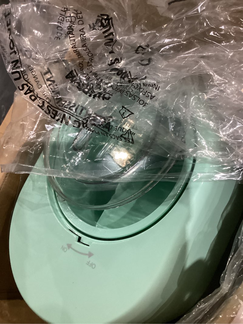 Condition photo showing Good Condition for Dash Deluxe Shaved Ice & Slushy Maker - Easy-to-Use Slushy & Snow Cone Maker - Includes Serving Pitcher & Recipe Guide for Homemade Treats - Aqua Deluxe Shaved Ice Maker Aqua