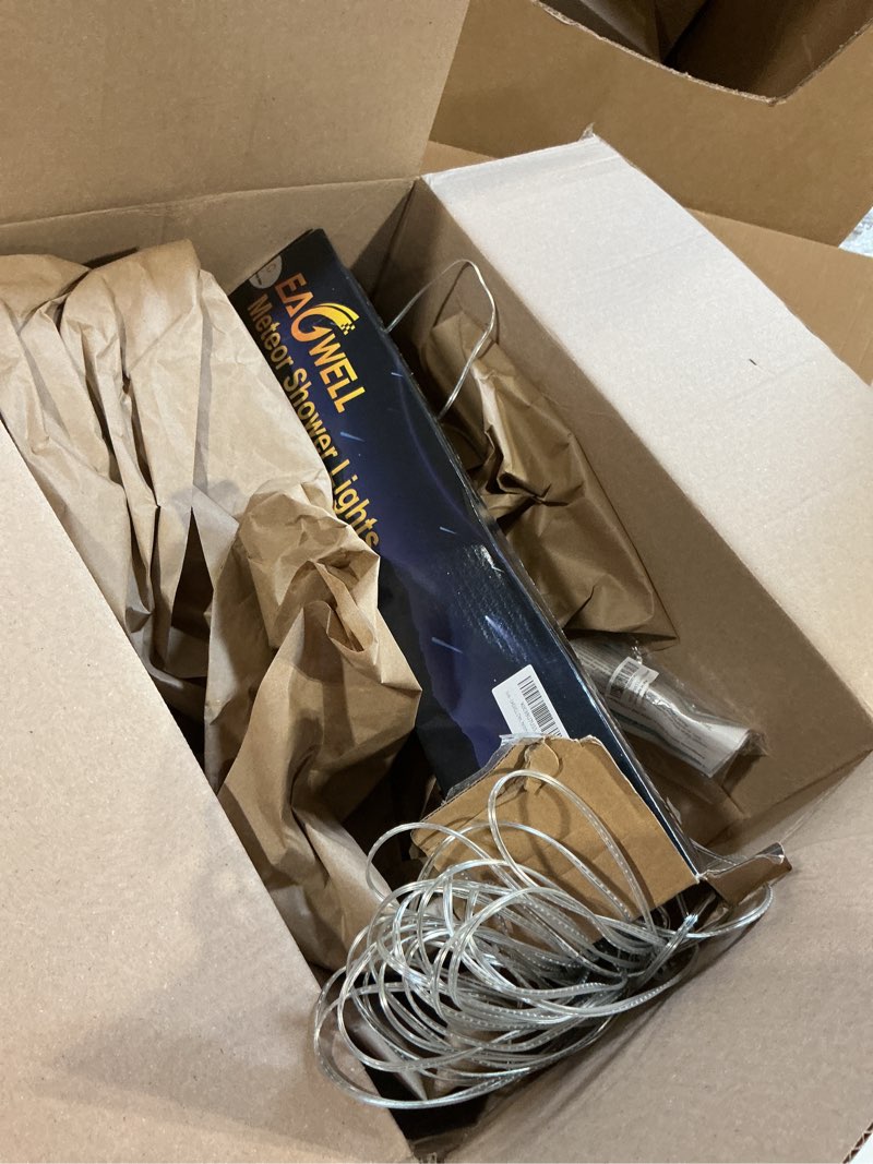 Condition photo showing Good Condition for meteor shower lights outdoor, 20 inch 20 tube 1080 leds white meteor lamp, cascading falling rain light, raindrop snowfall icicle lights for tree yard party patio christmas decoration shine white 20 in 20 tube