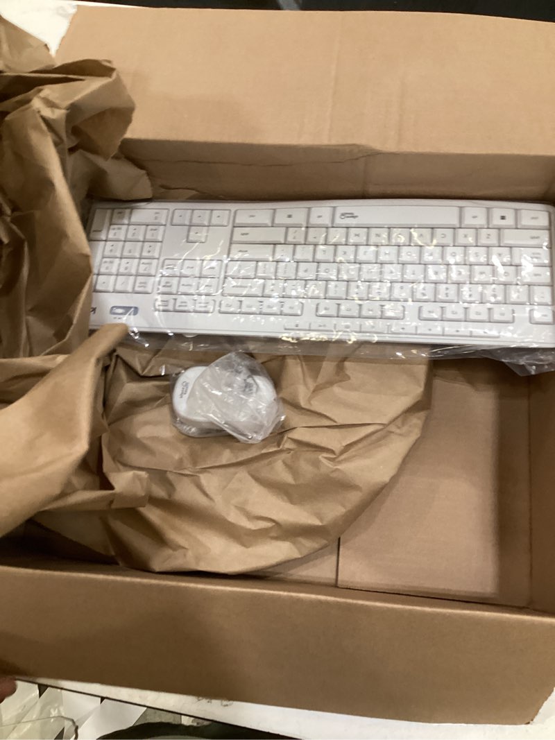 Condition photo showing Good Condition for logitech mk295 wireless mouse & keyboard combo with silenttouch technology, full numpad, advanced optical tracking, lag-free wireless, 90% less noise - off white off-white