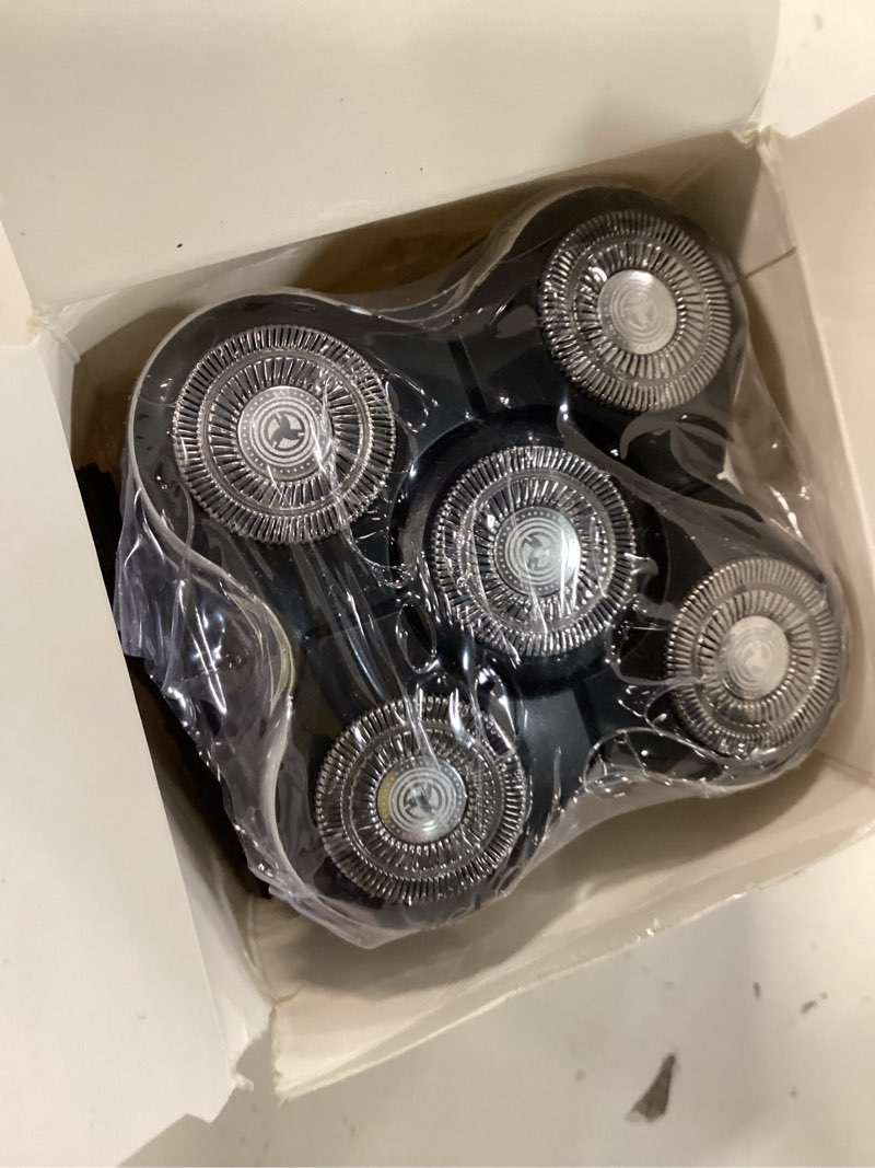 Condition photo showing New/Like New for 3 pack blade pro replacement head compatible with remington balder pro xr7000, 5 dual track shaver heads for a smooth and close shave with no-irritation.