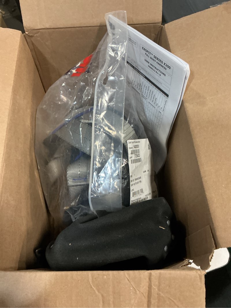 Condition photo showing As Is for 3M DBI-Sala ExoFit X200 Comfort Vest Climbing/Positioning Safety Harness 1402051, Medium