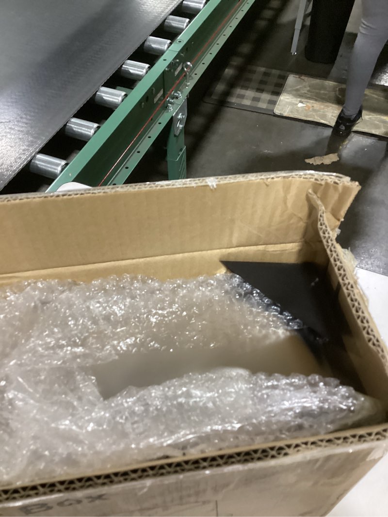 Condition photo showing Good Condition for Stainless Steel Litter Box, Extra Large Litter Boxes for Big Cats, XLarge Metal Cat Litter Box with Lid, Anti-Urine Leakage XL Box with High Sides, Easy Clean, Non-Sticky, Scoop Included Dark Grey XL