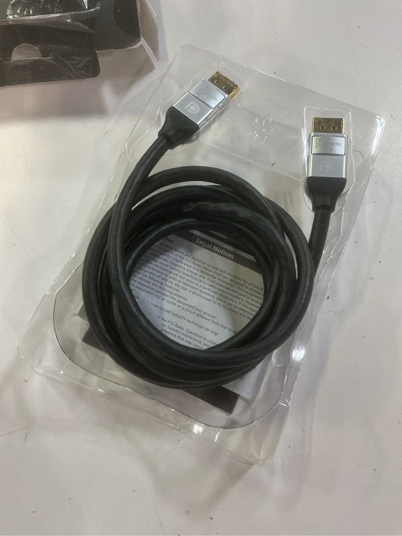 Condition photo showing Good Condition for j5create 8k displayport cable