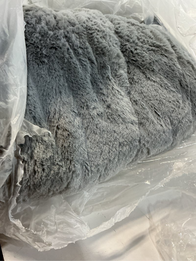 Condition photo showing As Is for Dog Beds Crate Pad for Medium/Large Dogs Fit Dog Crates,Washable & Anti-Slip Kennel Pad for Dogs Cozy Sleeping Mat,Gray 42inch 42.0"L x 28.0"W x 1.0"Th gray