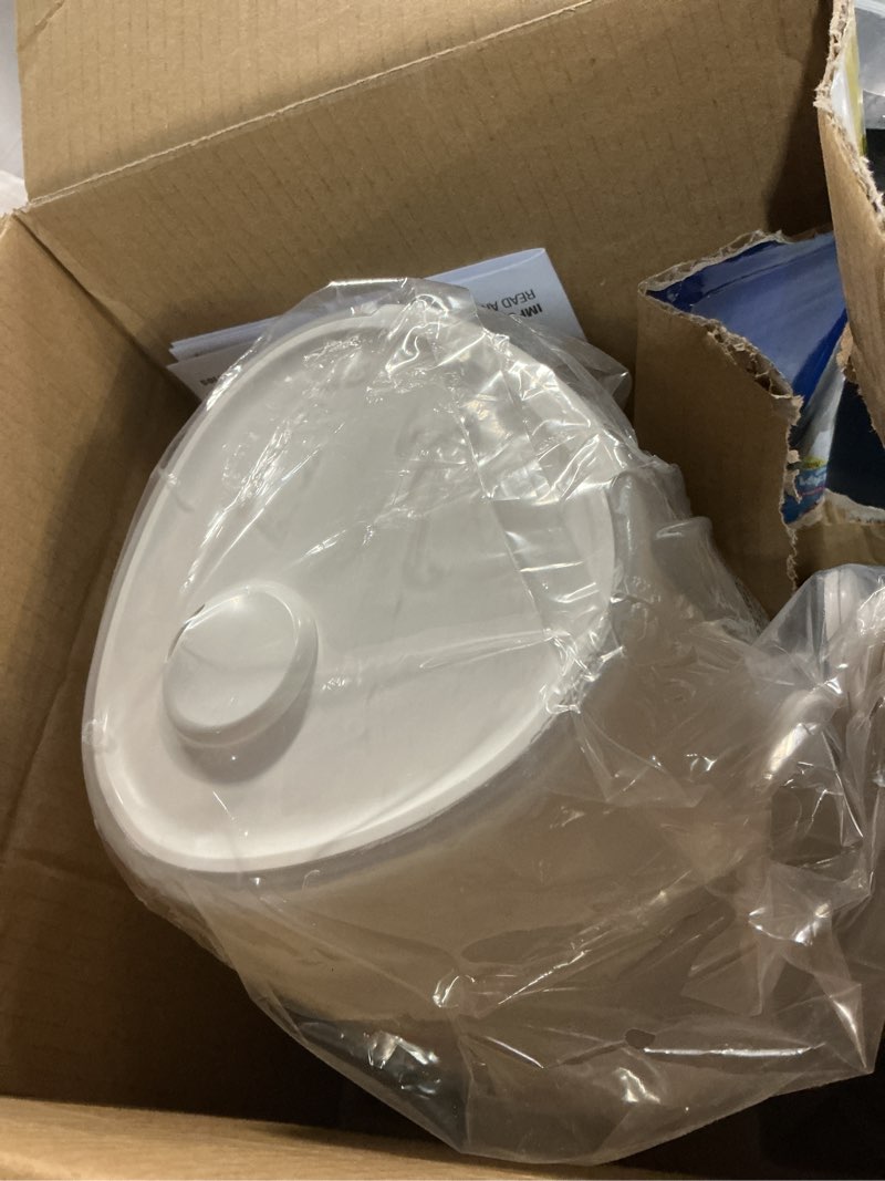 Condition photo showing Good Condition for vicks 1 gallon filter free cool mist ultrasonic humidifier  vul545d  white