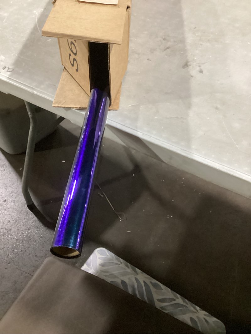 Condition photo showing Good Condition for Purple Chameleon Car Side Window Tint Car Window Sun Shade Tint Reflective Glass Film 29.5'' x 118'' 29.5'' x 118'' Purple