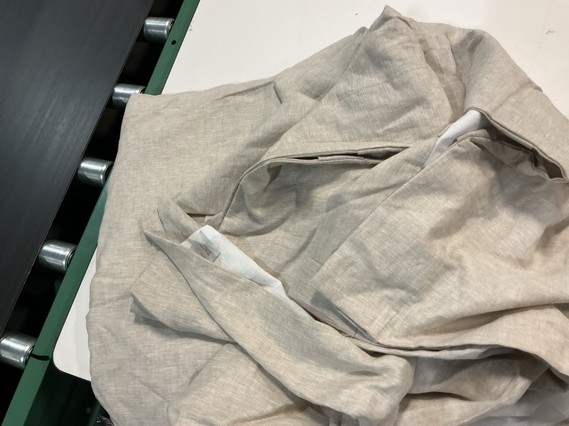Condition photo showing Good Condition for quince european linen curtian 96”x108” sand