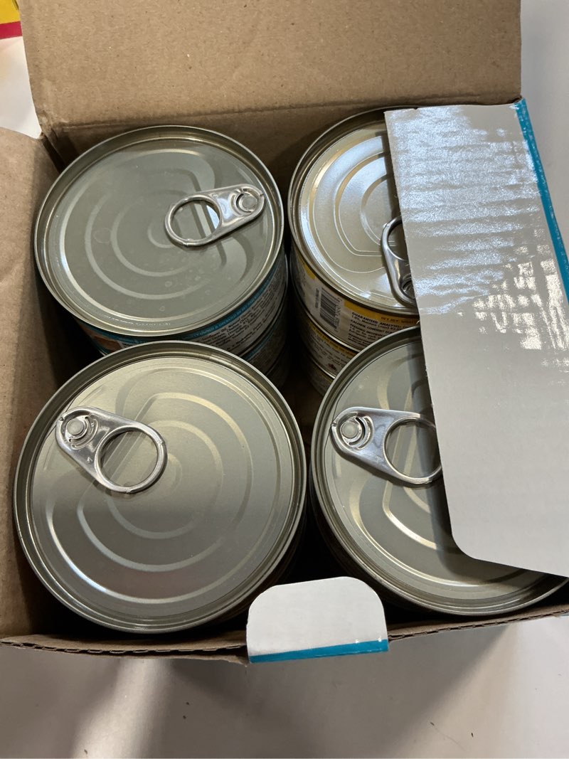 Condition photo showing New/Like New for (Best by JUL/12/2027) Weruva Wet Cat Food, The Chicken Lounge Paté Variety Pack, 5.5oz Can, Pack of 12 The Chicken Lounge Variety Pack 5.5 Ounce (Pack of 12)