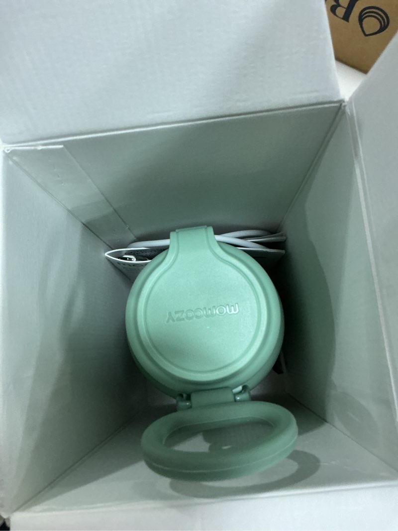 Condition photo showing Good Condition for momcozy portable bottle warmer for travel – dual heating modes for breast milk & water, portable milk warmer with fast heating & long battery life, 17 ounces large capacity to meet your all-day needs gradual change of green