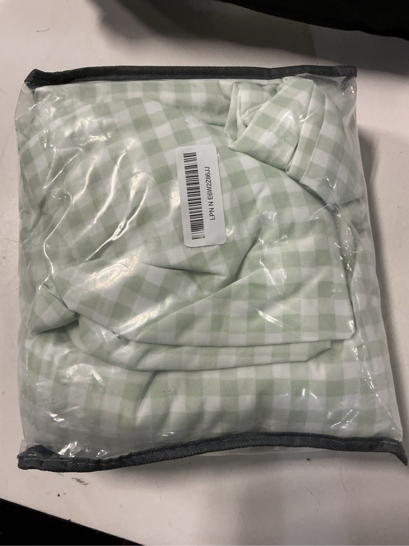 Condition photo showing Good Condition for nayoroom green gingham duvet cover queen size plaid dorm bedding set 3 pieces grid checkered duvet cover with 2 pillowcases, soft breathable washed microfiber green gingham queen
