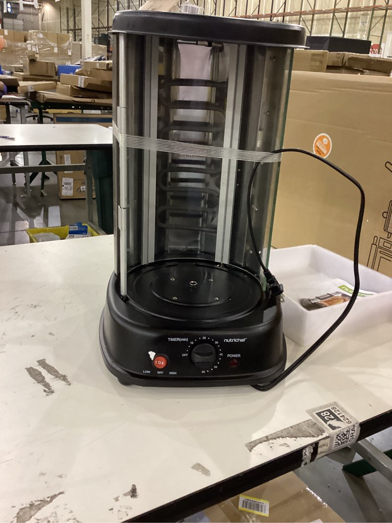 Vertical rotisserie oven