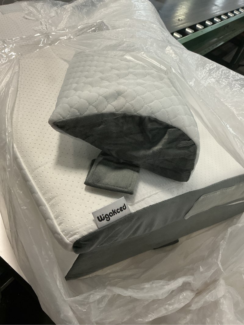 Condition photo showing As Is for 3Pcs Wedge Pillow Set for After Surgery,Acid Reflux Relief, Adjustable Bed Wedge Pillows for Sleeping,Anti Snore, Memory Foam Triangle Pillow for Back&Neck&Shoulder Pain Relief, White&Grey White/Grey 12 IN+1 Head pillow