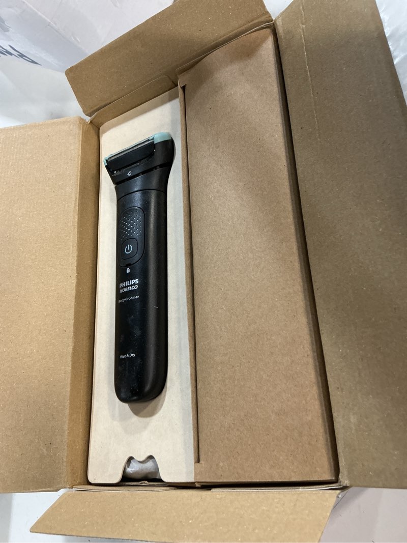 Condition photo showing As Is for philips norelco body groomer 7000 series, men's whole body groomer, contour-following 2d flexing head, triple protect shave system & intimate body hair trimmer, 100% showerproof, bg7480/50 bg7480/50 black