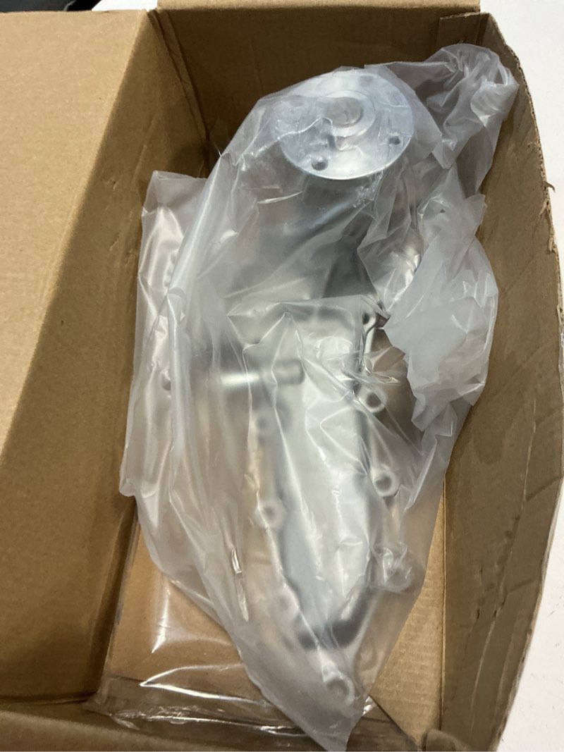 Condition photo showing Good Condition for ylqasoon water pump 1e017-73030 1e017-73032 6681879 compatible with kubota engine v2003t v2203 for b
