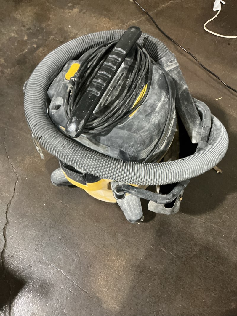 dewalt dxv06p 4 peak hp shop vacuums, 6 gallon poly wet/dry vac, heavy-duty shop vacuum with blower function yellow+black