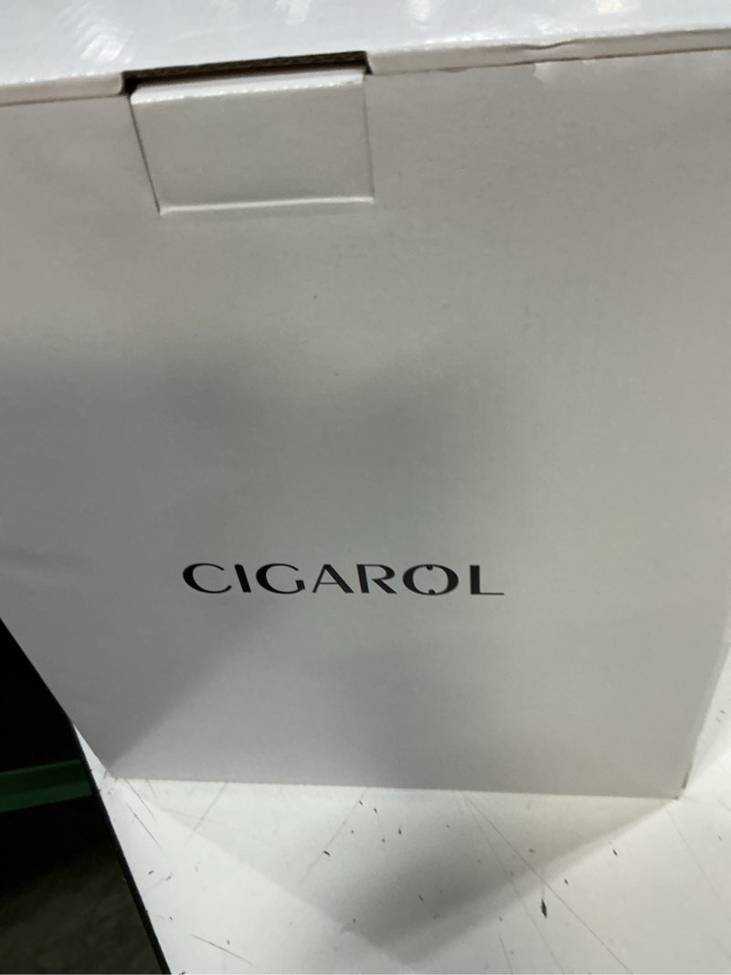 Condition photo showing New/Like New for cigarol cigar humidor, glass top desktop humidor case with digital hygrometer & humidifier, spanish 