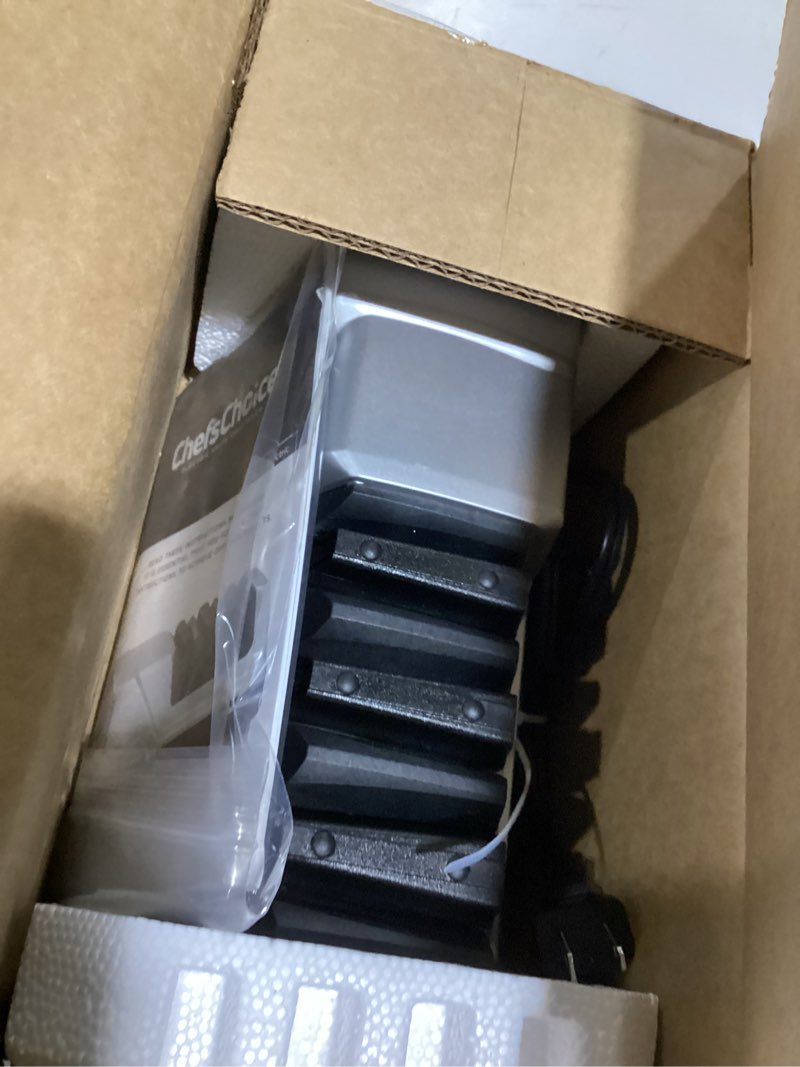 Condition photo showing Good Condition for chef’schoice 15xv edgeselect professional electric knife sharpener with 100-percent diamond abrasives and precision angle guides for straight edge and serrated knives, 3-stage, gray