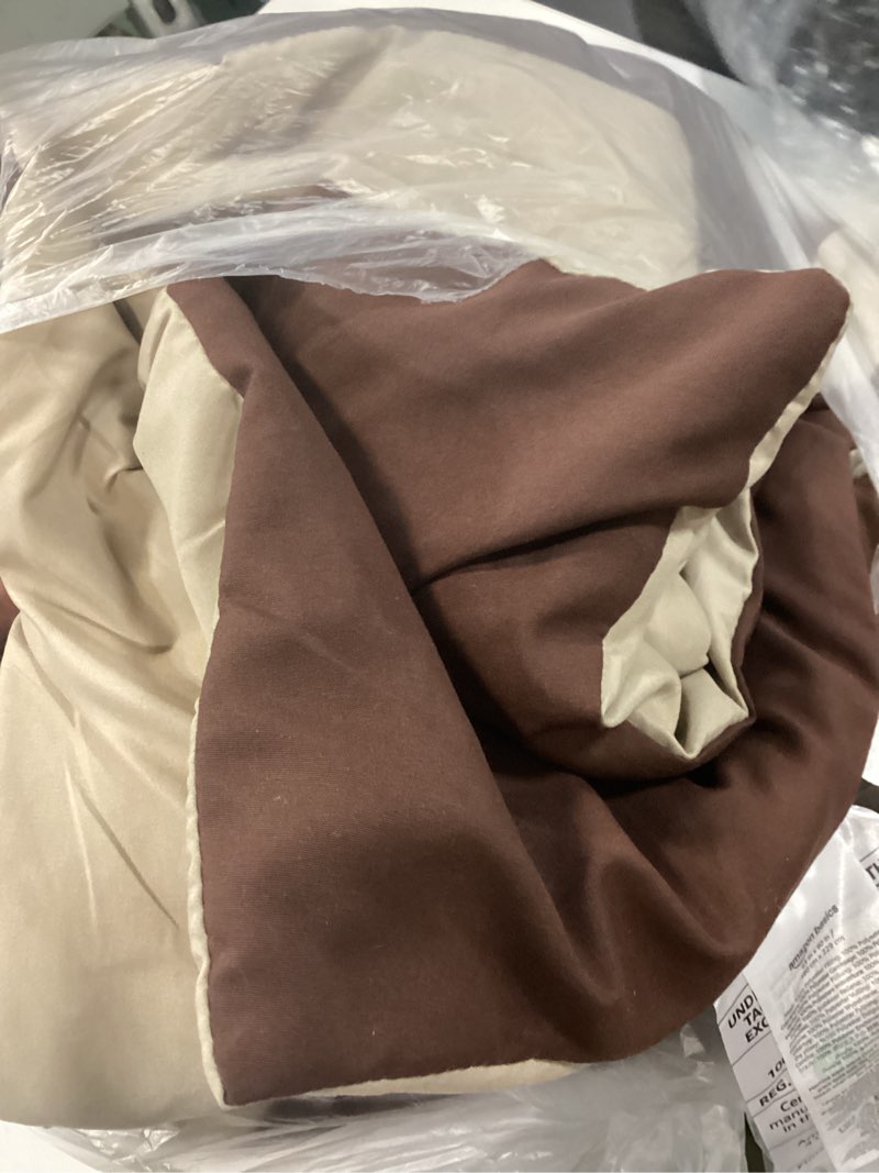 Condition photo showing As Is for amazon basics reversible lightweight microfiber all season comforter blanket, washable, twin/twin xl, chocolate/khaki twin/twin xl chocolate / khaki