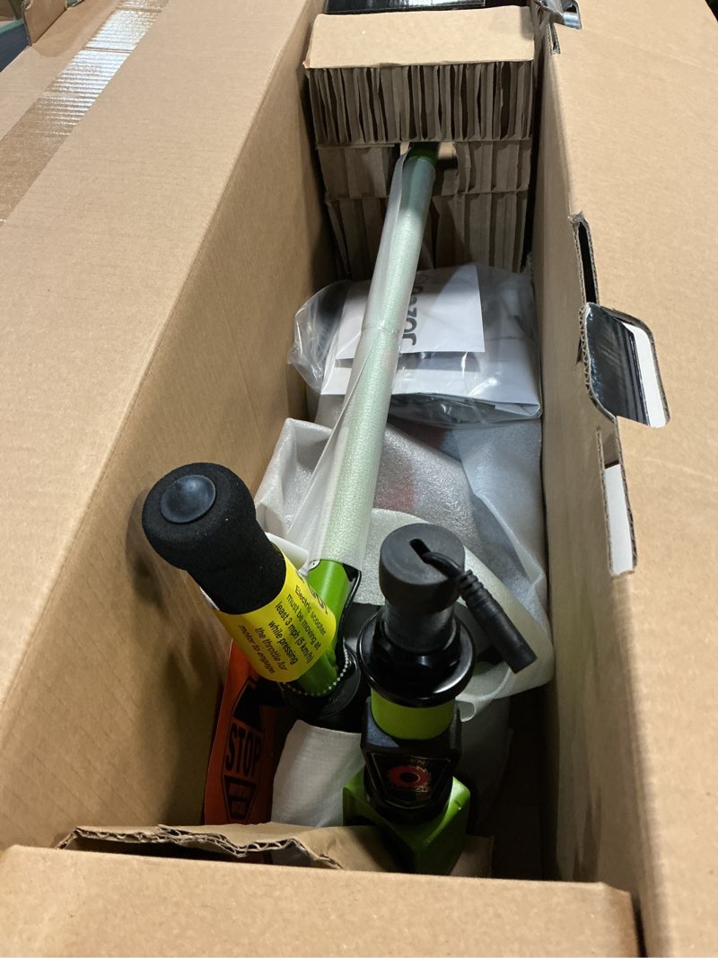 Condition photo showing Good Condition for razor black label e90 electric scooter - green, for kids ages 8+ and up to 120 lbs, up to 10 mph