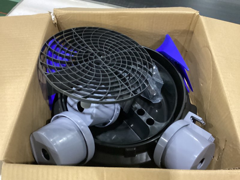 Condition photo showing Good Condition for roblock 5 gallon bucket dolly roller with dirt and grit traps insert, car hose guide, bucket tool organizer, 3 removable bottle holders, 5-in-1 car wash kit for cleaning detailing carrying