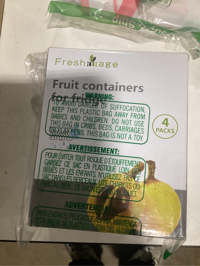 Condition photo showing New/Like New for Freshmage Fruit Storage Containers for Fridge with Removable Colander, Airtight Food Storage Container, Dishwasher Safe Produce Saver for Refrigerator, Keep Berry Fruit Fresh Longer 4 pcs Small Clear clear Small 4