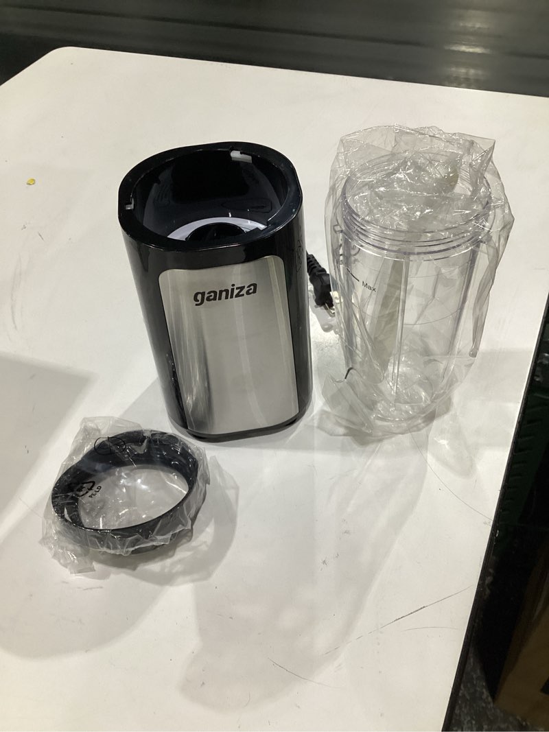 Condition photo showing Good Condition for Ganiza Blender for Smoothies, 14Pcs Personal Blender for Shake and Smoothies for Kitchen with 3 Portable Cups (1x24oz & 2X17oz), Single Serve Smoothie Maker, Nutritious Recipe Black Silver