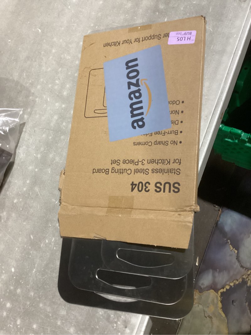 Condition photo showing New/Like New for URMONA 3 PCS 304 Stainless Steel Cutting Board For Kitchen, Non-Staining&Odor-Free, Burr-Free Edges, Dishwasher Safe, Non Toxic Cutting Board?S+M+L? SUS 304 | Flat S+M+L