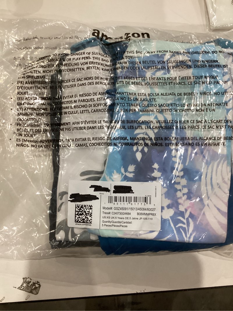 Condition photo showing As Is for Amazon Essentials Disney | Marvel | Star Wars | Frozen | Princess Girls and Toddlers' Mix-and-Match Outfit Sets, Multipacks X-Small Frozen 2 Fearless