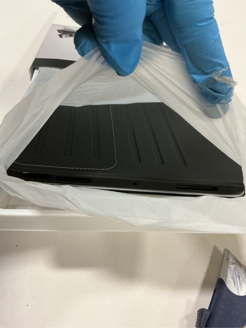 Condition photo showing New/Like New for ESR for iPad Air 11 Inch Case M3/M2 (2025/2024), iPad Air 5th/4th Gen Case (2022/2020) 10.9 Inch, Removable Magnetic Cover, Adjustable Portrait/Landscape Stand, 9 Standing Angles, Black