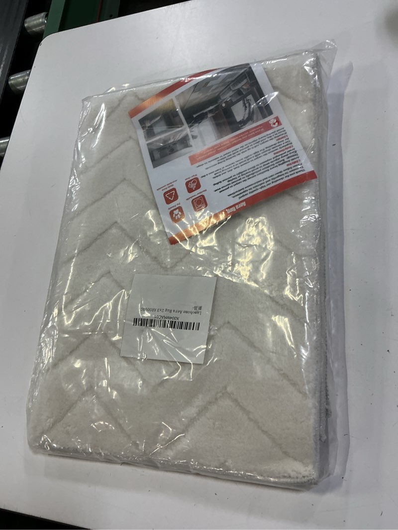 Condition photo showing New/Like New for area rug 5x8,washable area rugs with non-slip tpe backing design,fluffy soft feeling, high traffic,durable,easy to clean area rug for bedroom,living room,home office,beige beige 5' x 8' (rectangular)