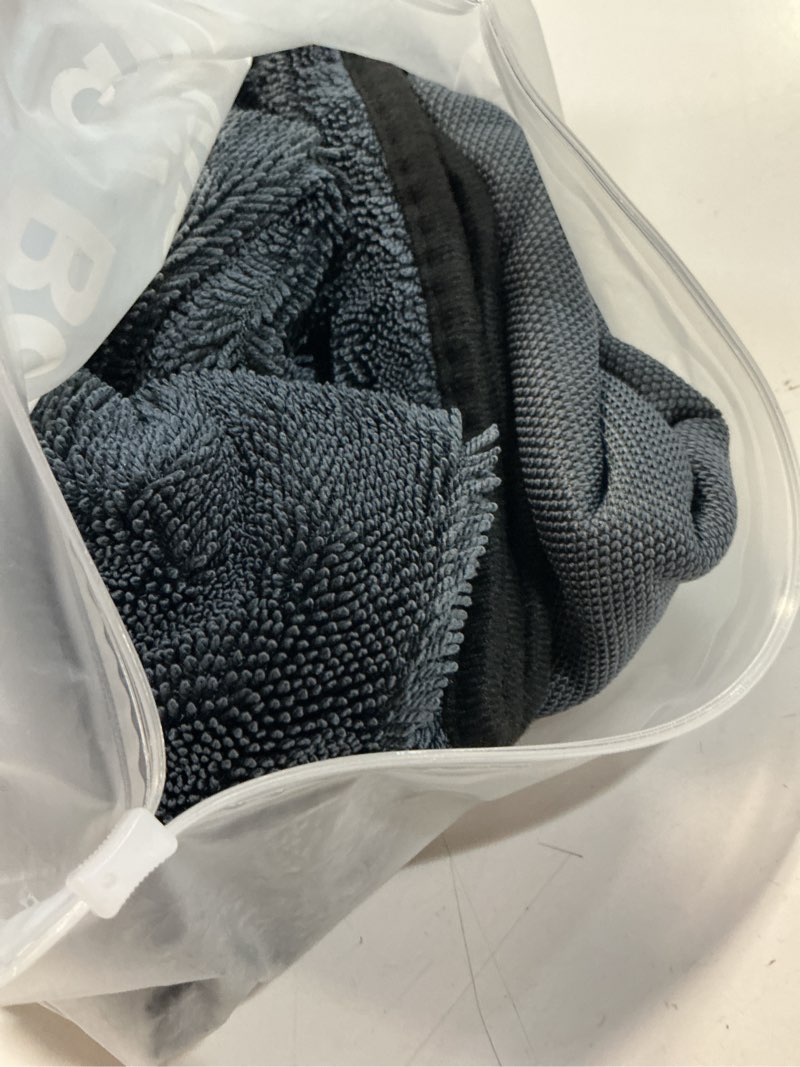 Condition photo showing Good Condition for shiny bath shiny wipes xl drying towel, the original, ultra absorbent twisted-loop design, streak-free towel cloth for shower, household, car, no streaks or limescale (4 towels)