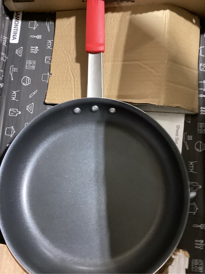 Tramontina Professional 12-Inch Non Stick Large Frying Pan, Heavy-Gauge Aluminum Skillet with Reinfo