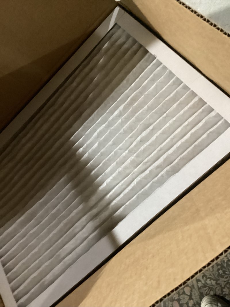 Condition photo showing Good Condition for amazon basics 14x20x1 air filter, merv 8 ac furnace filters, allergy control, electrostatic, removes dust pollen and lint, 6-pack (actual size: 13.75" x 19.75" x 0.75") 14x20x1 merv 8