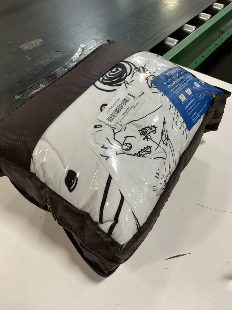Condition photo showing Good Condition for twin size comforter set with pillowcase, game painting ball cup soccer soft 2 pcs bedding for kids and adults bedroom bed decor twin soccer sport